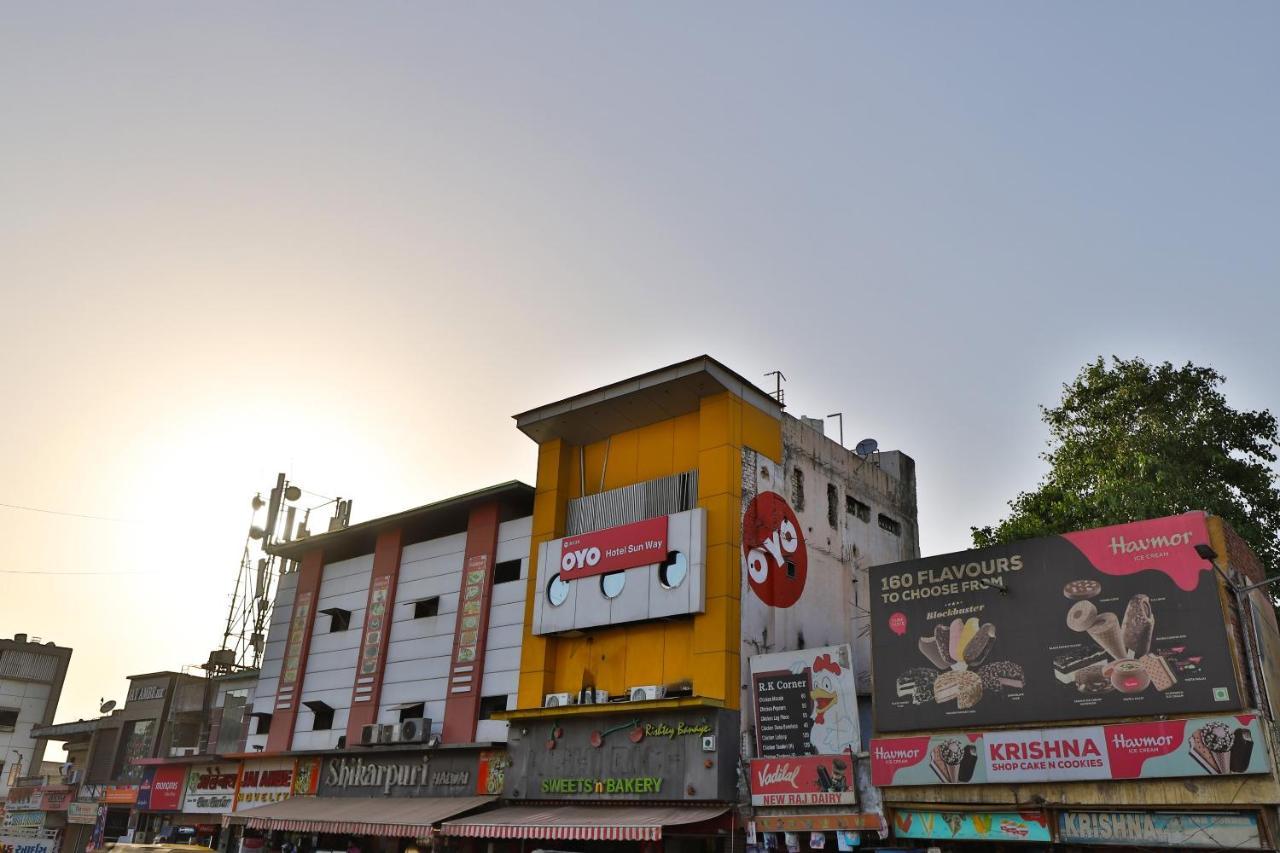 Hotel O Sunway Ahmedabad Ngoại thất bức ảnh