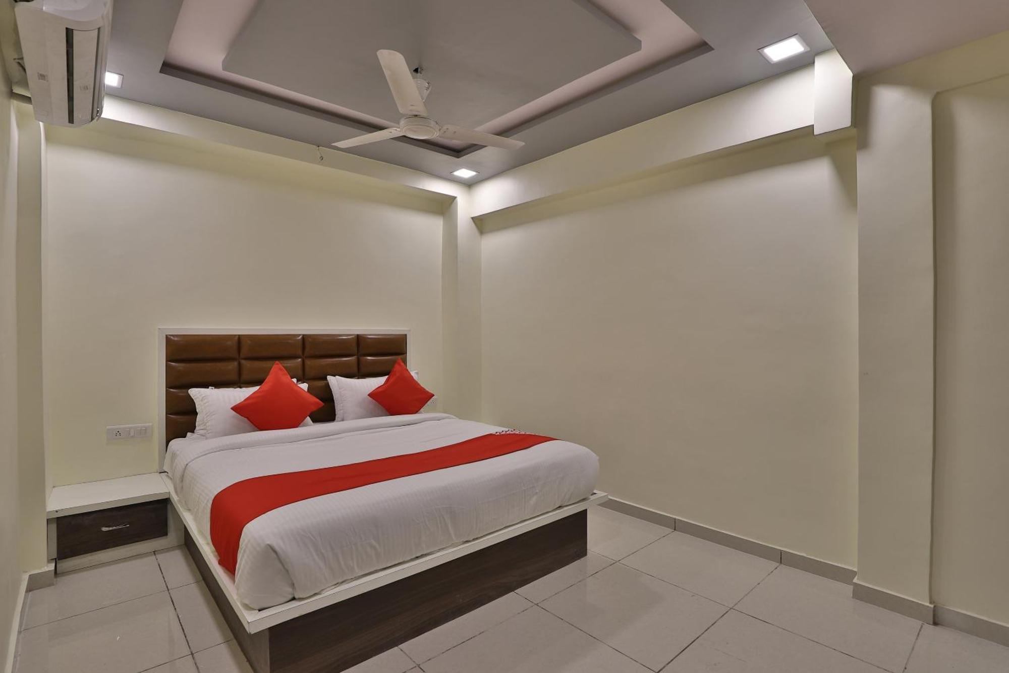 Hotel O Sunway Ahmedabad Ngoại thất bức ảnh