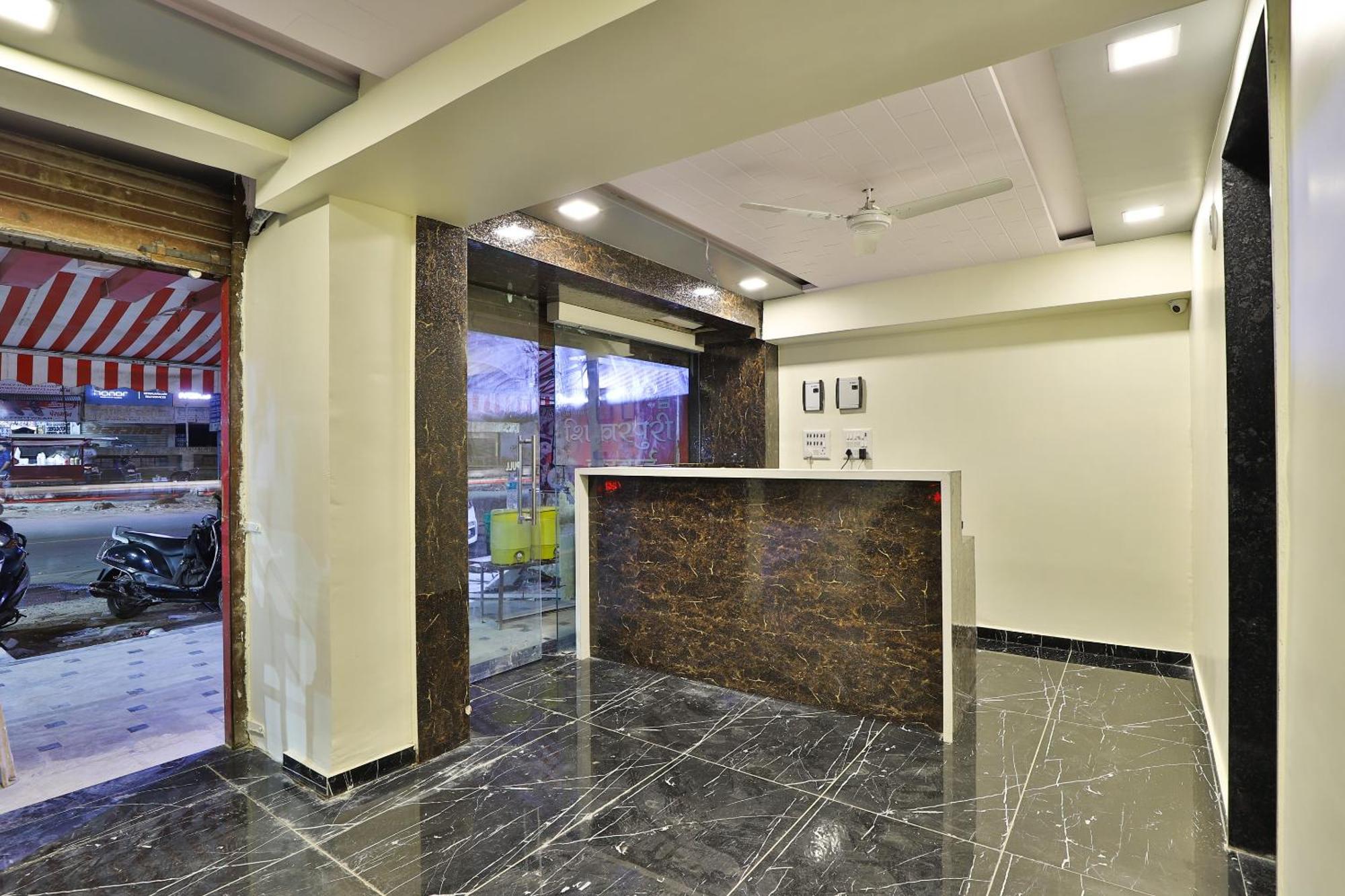 Hotel O Sunway Ahmedabad Ngoại thất bức ảnh