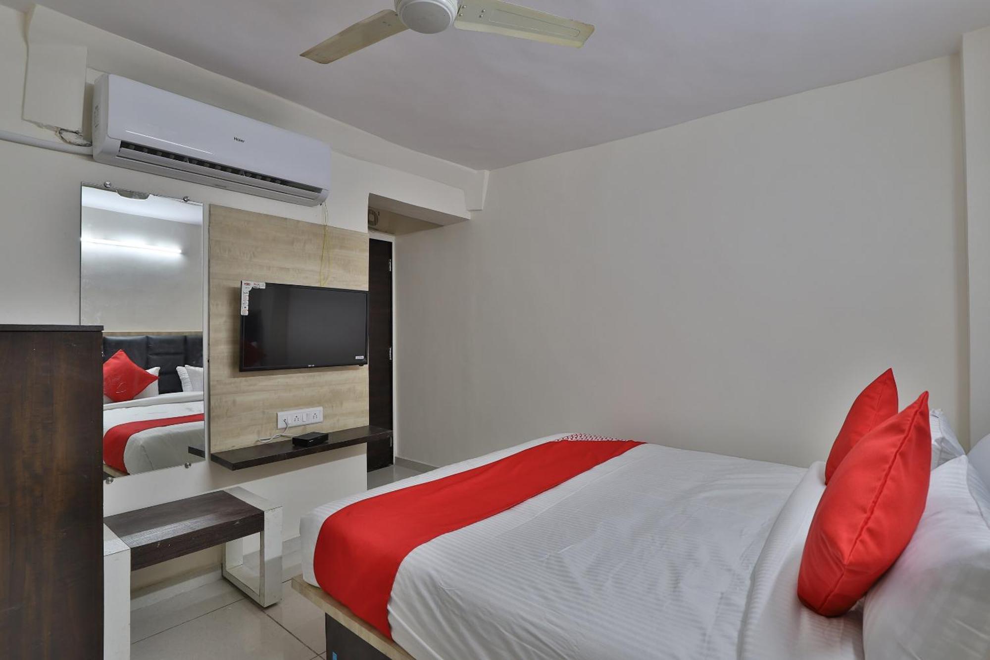 Hotel O Sunway Ahmedabad Ngoại thất bức ảnh