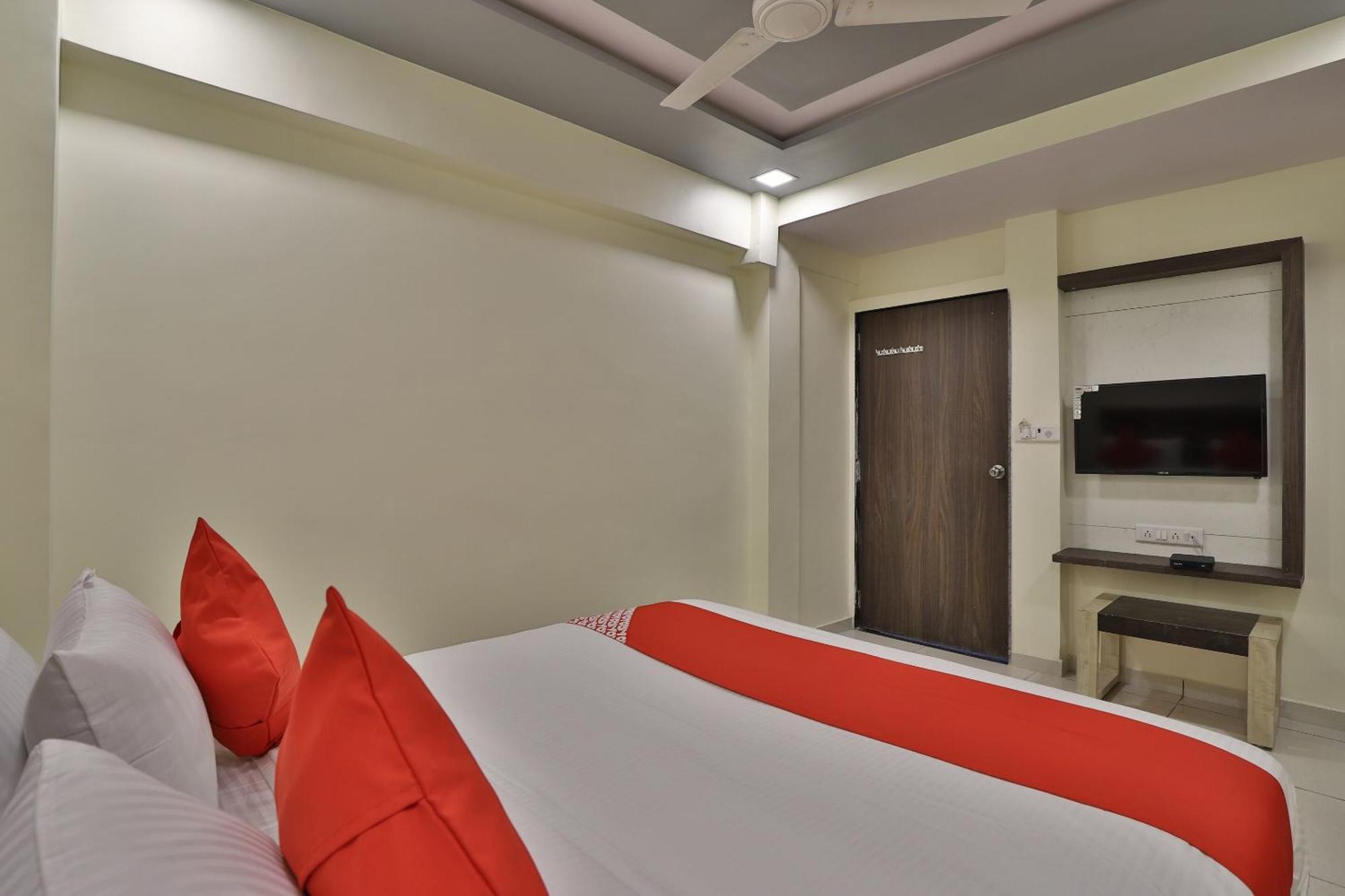Hotel O Sunway Ahmedabad Ngoại thất bức ảnh