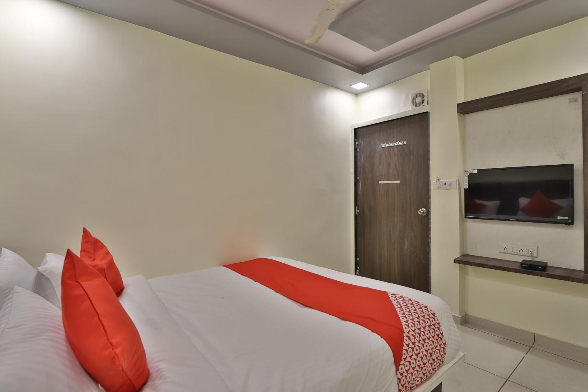 Hotel O Sunway Ahmedabad Ngoại thất bức ảnh